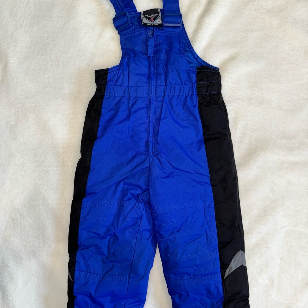Protection System snowsuit - Picture 3 of 14